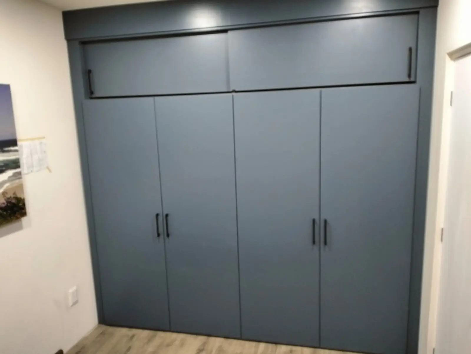 Closet con cajones internos de triplay de birch